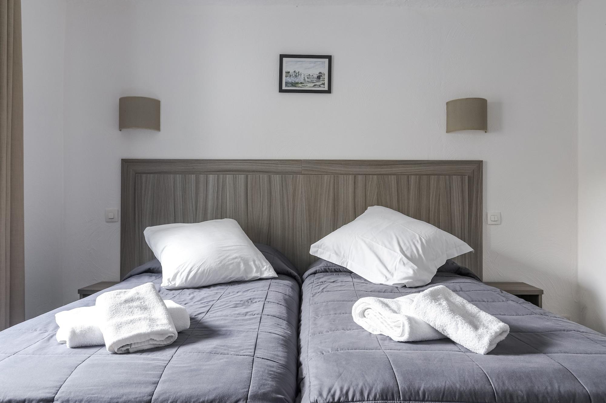 Hotel Les Palmiers En Camargue Saintes-Maries-de-la-Mer Dış mekan fotoğraf