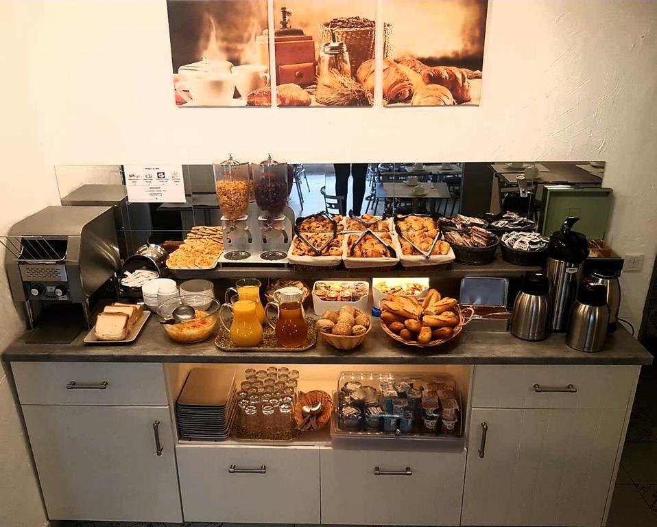 Hotel Les Palmiers En Camargue Saintes-Maries-de-la-Mer Dış mekan fotoğraf